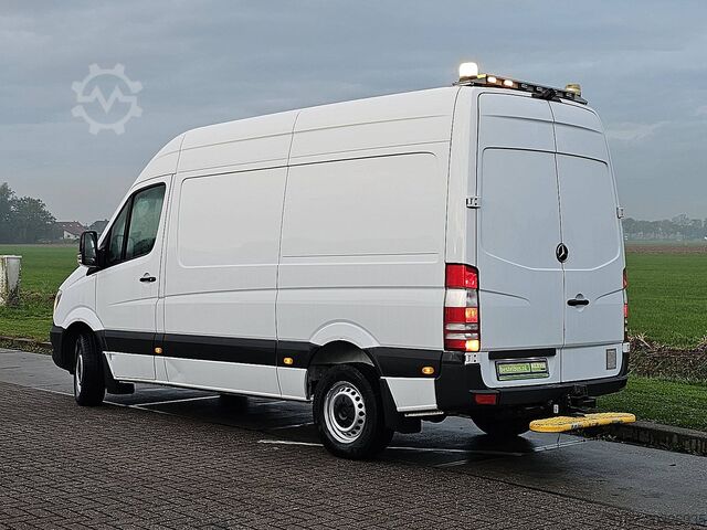High-roof van MERCEDES-BENZ SPRINTER 316 L2H2 3.5T-Trekhaak!