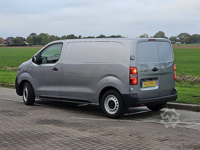 High-roof van OPEL VIVARO 1.5 L2H1 3-Zits Euro6 AC