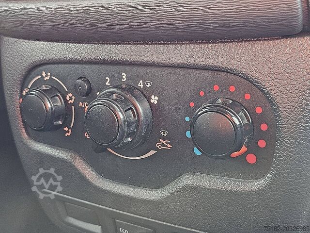 Suitcase DACIA DOKKER 1.5 L1 Airco Navi Euro6