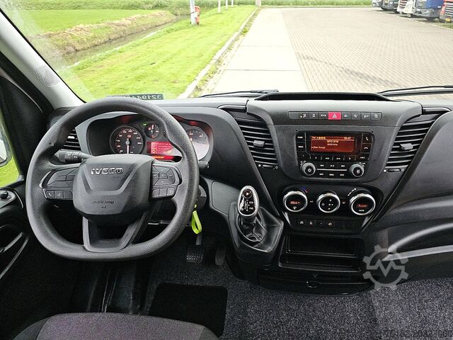 Suitcase IVECO DAILY 35S14       Bakwagen Laadklep!