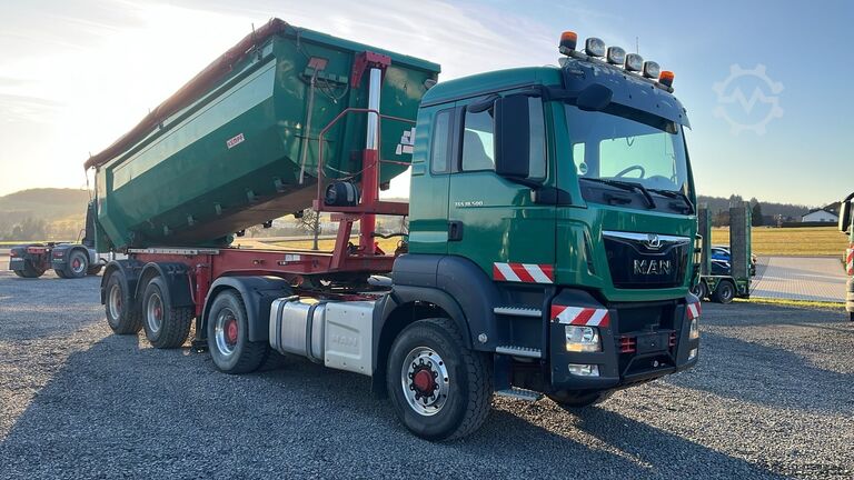 Kipper MAN TGS 18.500 4x4H BLS with 2010 Kempf SKM 31/2 SR tipper semi-trailer