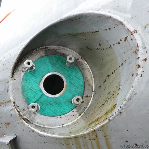 10000 liter tank made of V2A with agitator flange 8171