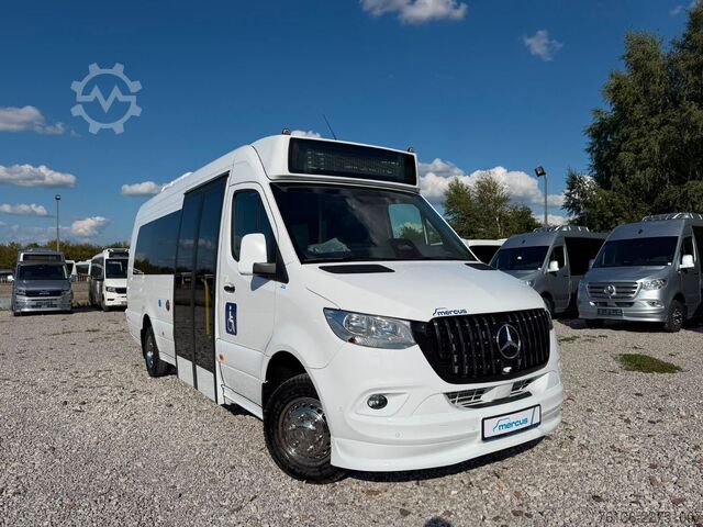 City bus MERCEDES-BENZ Sprinter 16+27 Mittelniederflur Linien Rollstuhl