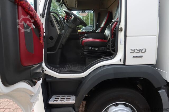 Box body Volvo FM 330 Bakwagen + DHollandia 1500 kg