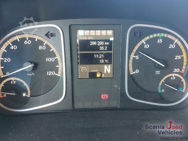 LKW mit Kofferaufbau Mercedes-Benz Atego 1221 L Koffer Ladebordwand