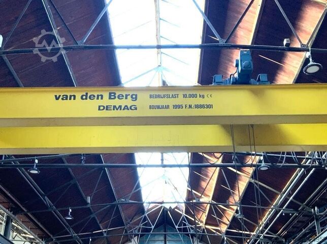 Förderbänder, Brückenkrane, Gerüstkrane Demag 10 ton x 11 360 mm