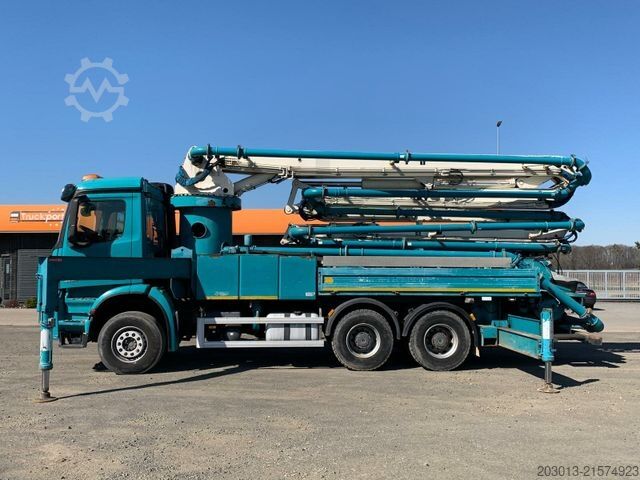 Betonpumpen-LKW MERCEDES-BENZ AROCS 2636 6x4 Euro 6 Betonpumpe SERMAC 5Z33