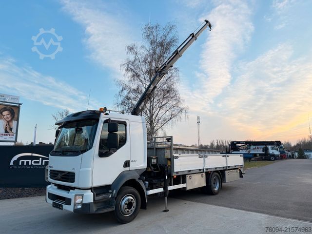 LKW mit Pritsche (offen) VOLVO FL 240 Pritsche KRAN 10m