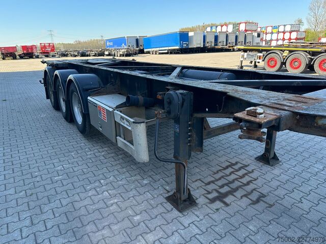 Container transportation Van Hool 20FT/30FT ADR (EX/II, EX/III, FL, OX, AT) / SAF...