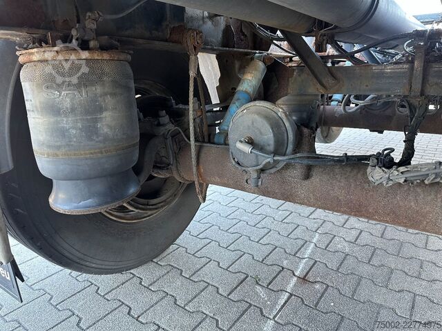 Container transportation Van Hool 20FT/30FT ADR (EX/II, EX/III, FL, OX, AT) / SAF...