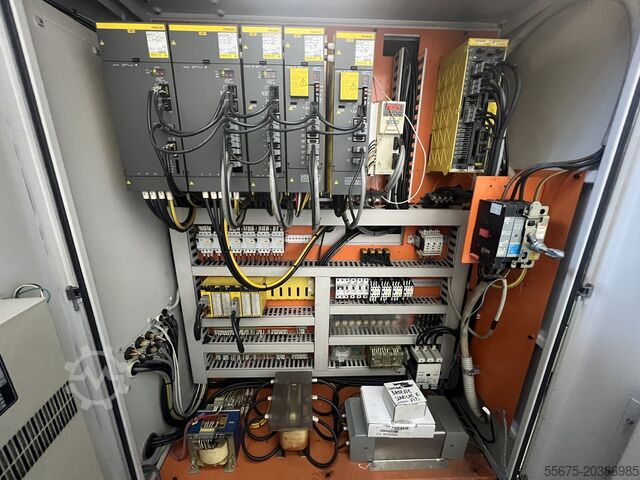 CNC-Drehmaschine DAEWOO PUMA 300 SB