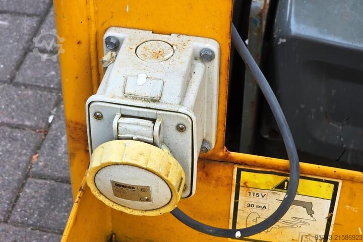 Scherenhebebühne Haulotte STAR 10 Electric, 10m Working Height, 3m Reach, 20