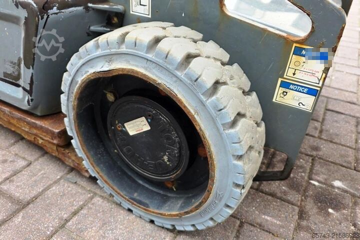 Scherenhebebühne Haulotte STAR 10 Electric, 10m Working Height, 3m Reach, 20