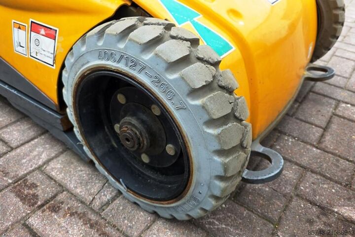 Scherenhebebühne Haulotte STAR 10 Electric, 10m Working Height, 3m Reach, 20