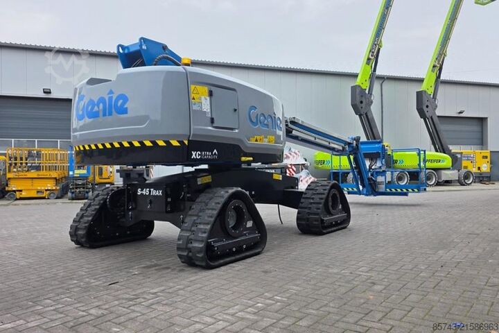 Teleskopbühne Genie S45XC Trax Valid inspection, *Guarantee! Diesel, 4
