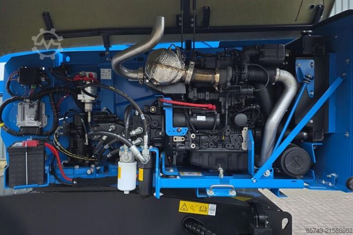 Teleskopbühne Genie S45XC Trax Valid inspection, *Guarantee! Diesel, 4