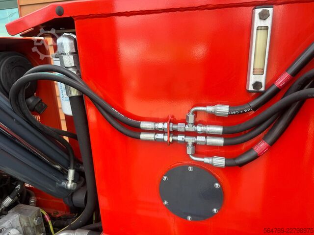 Vierwegestapler Combilift C3000GST / LPG/Triplex 8300 mm/New price