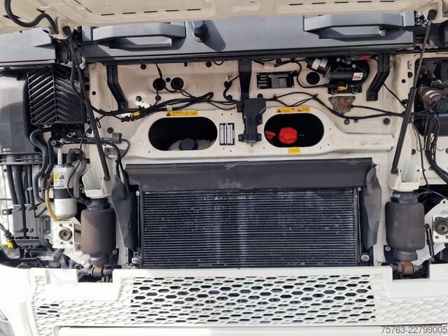 Standard-SZM Volvo FH 13.500 Globetrotter XL 6x2 - Full air - Leat...