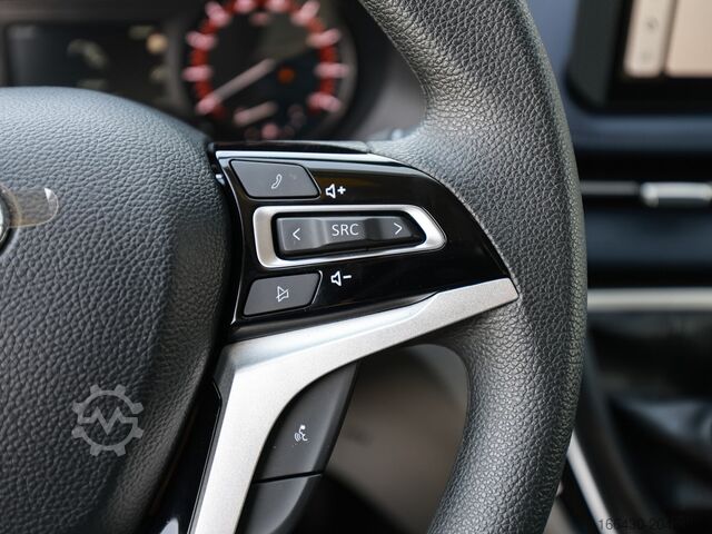 Minibus Maxus DELIVER 9