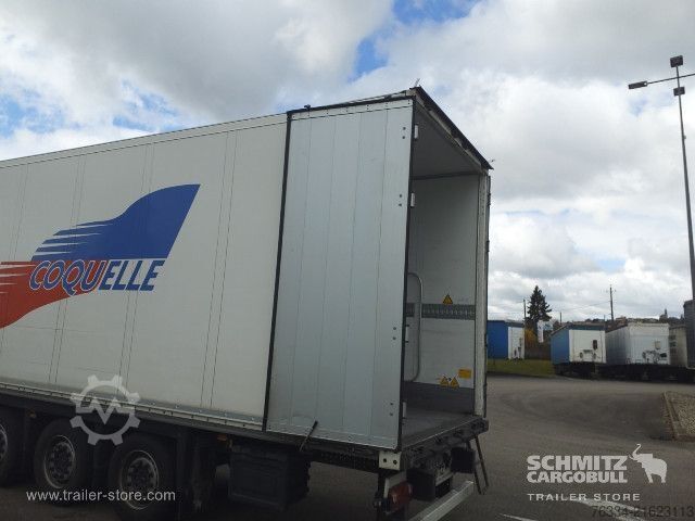 Box semitrailer Schmitz Cargobull Semitrailer Dryfreight Mega