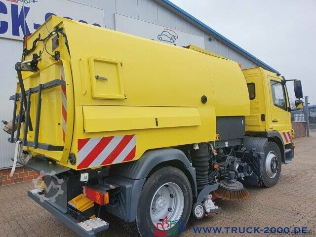 Kehrmaschine Mercedes-Benz Atego 1524 Bucher Johnston VS650 Deutsches Gerät