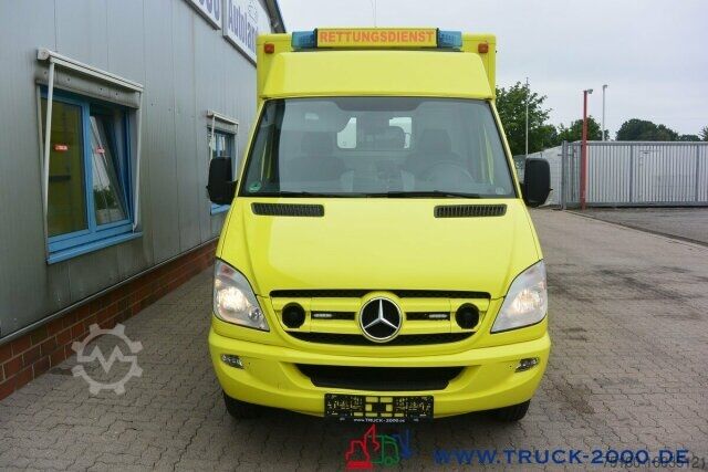 Fire truck Mercedes-Benz Sprinter 516 CDI Intensiv- Rettung- Krankenwagen