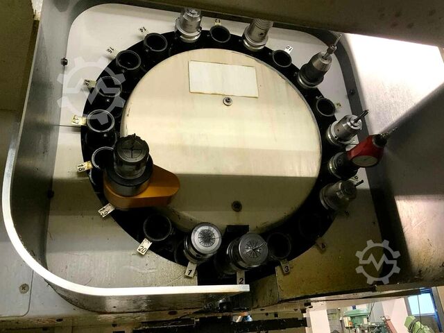 Horizontal machining center Mori Seiki MV-40