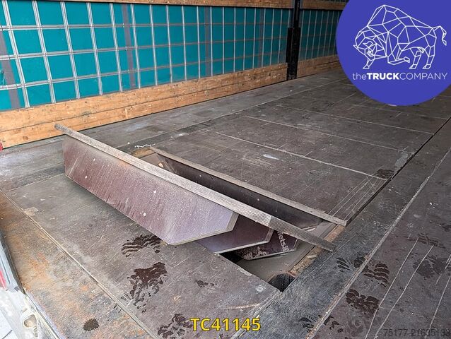 Sliding tarpaulins Kögel 