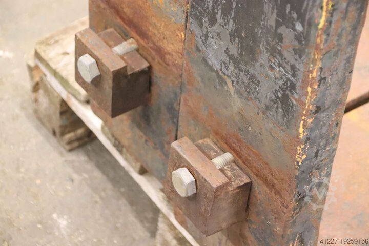 Forks unbekannt 200 x 60 mm LĂ€nge 1800 mm