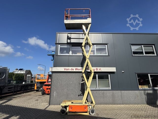 JLG 1930 ES Scherenarbeitsbühne / Scherenlift, 8 m Arbeitshöhe, elektrisch, Baujahr 2007, Batterie a JLG 1930 ES Schaarhoogwerker / Sciccor Lift 8M Werkhoogte elektrisch 2007 Accu 2024