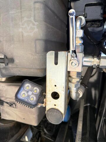 Kippwagen Iveco EUROCARGO 180E28