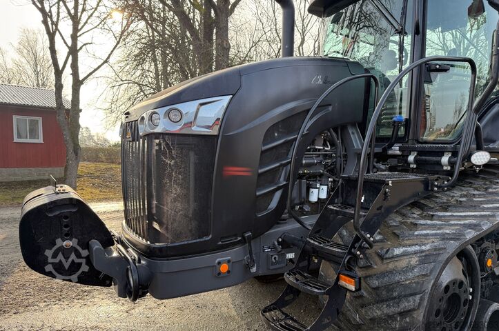 Traktor Challenger MT775E / LIKE NEW!