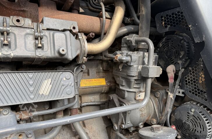 Traktor Challenger MT775E / LIKE NEW!