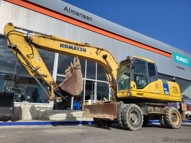 Mobilbagger mit Rädern Komatsu PW180-7K