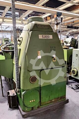 Zahnrad-Abwälzfräsmaschine - vertikal LIEBHERR L900