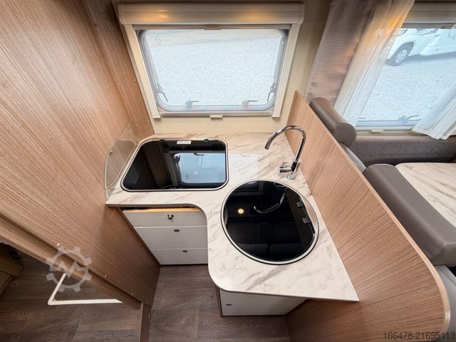 Teilintegriertes Wohnmobil CARADO T 449 *d*