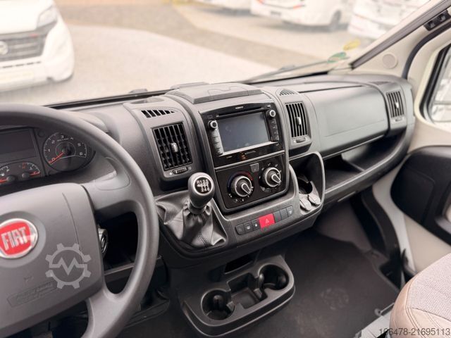 Teilintegriertes Wohnmobil CARADO T 449 *d*