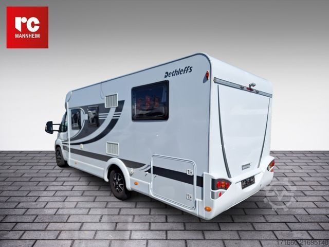 Teilintegriertes Wohnmobil DETHLEFFS Magic Edition T 1 DBM White Wenig Kilometer!