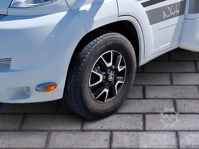 Teilintegriertes Wohnmobil DETHLEFFS Magic Edition T 1 DBM White Wenig Kilometer!