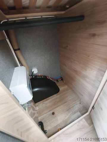Teilintegriertes Wohnmobil DETHLEFFS Just Go! T 6815 EB Hubbett 5 SitzeTageszulassung