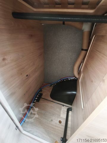 Teilintegriertes Wohnmobil DETHLEFFS Just Go! T 6815 EB Hubbett 5 SitzeTageszulassung