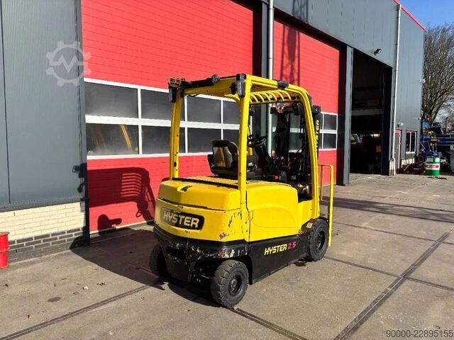 Forklift Hyster J2.5 XN 2500kg E- heftruck triplo