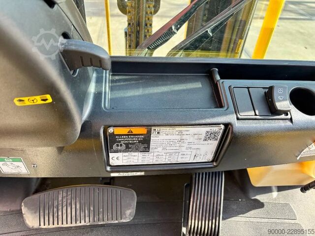 Forklift Hyster J2.5 XN 2500kg E- heftruck triplo