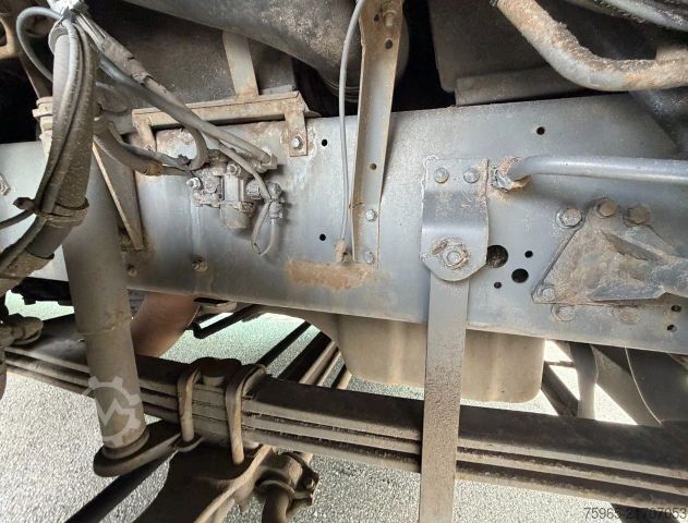 Refrigerated truck DAF XF 105.460 SSC EURO 5 ISOLATED BOX THERMO KING C