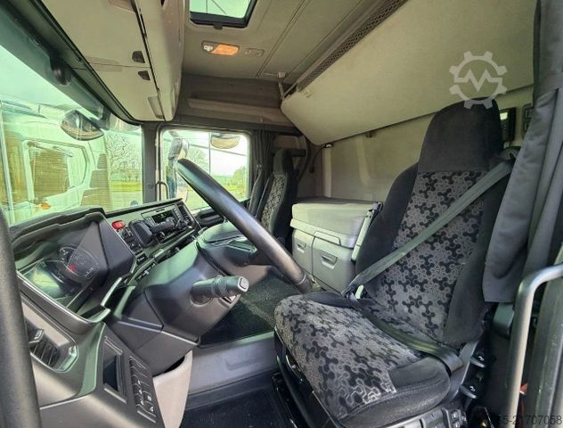 Standard tractor unit SCANIA R450 N333