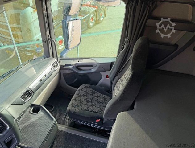 Standard tractor unit SCANIA R450 N333