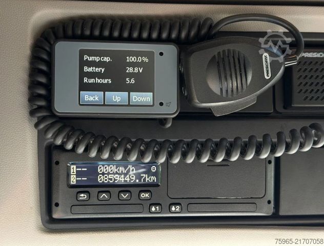 Standard tractor unit SCANIA R450 N333