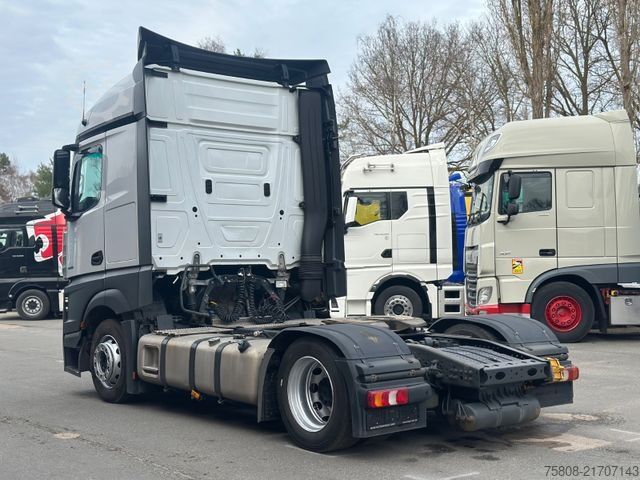 Volume tractor unit MERCEDES-BENZ Actros 1845 X-Low Retarder ACC Spur. As. HU 3x