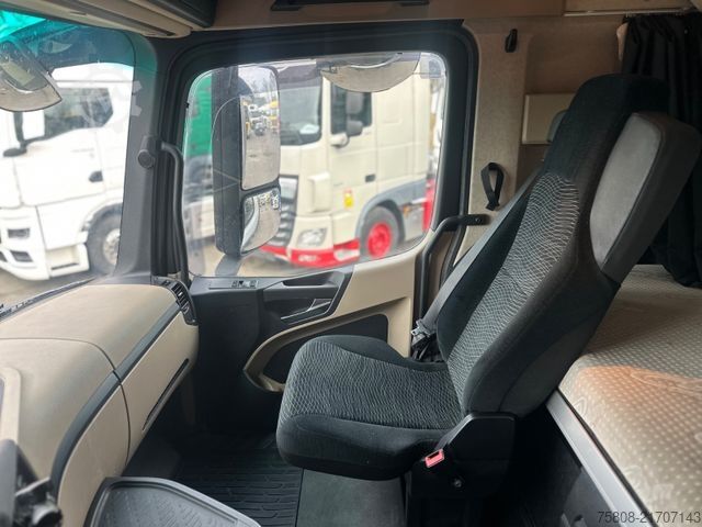 Volume tractor unit MERCEDES-BENZ Actros 1845 X-Low Retarder ACC Spur. As. HU 3x