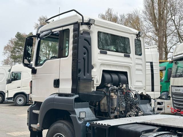 Standard tractor unit MAN 4xTGS 18.430 4x4H BLS Kipphydraulik / LOF 90